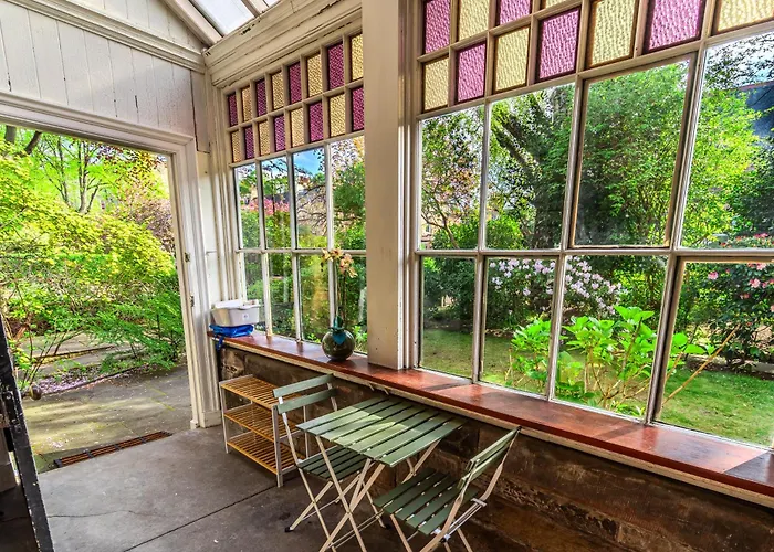 Lejlighed Victorian Charm - Lush Garden, Shops And Parking Edinburgh