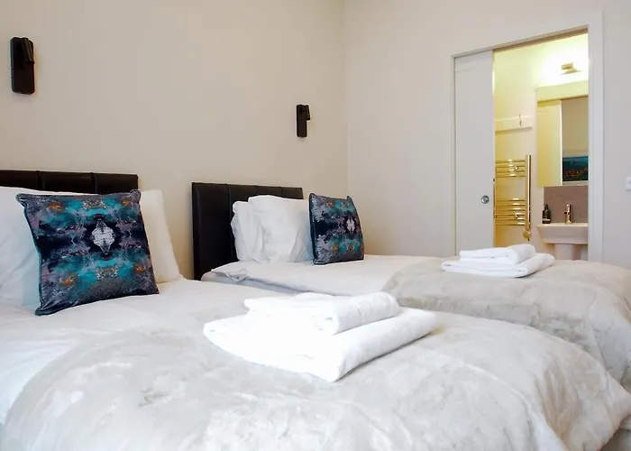 Διαμέρισμα Spacious Luxe 2-bed Near The Centre - Flat 6, Elgin House Εδιμβούργο