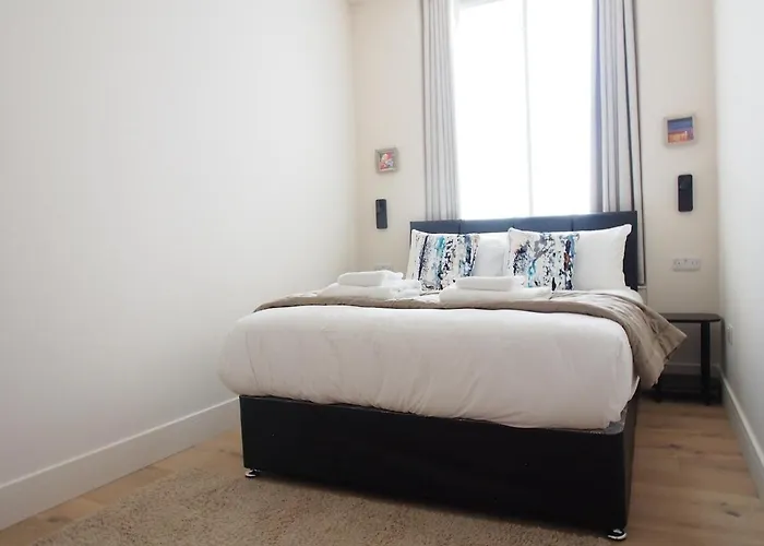 דירה Spacious Luxe 2-bed Near The Centre - Flat 6, Elgin House *