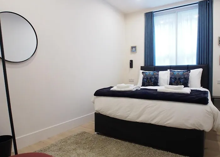 Spacious And Modern 2-bed On Easter Road - Flat 3, Elgin House אדינבורו