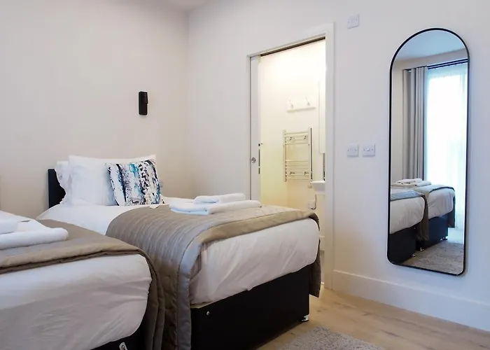 Spacious And Modern 2-bed On Easter Road - Flat 3, Elgin House דירה