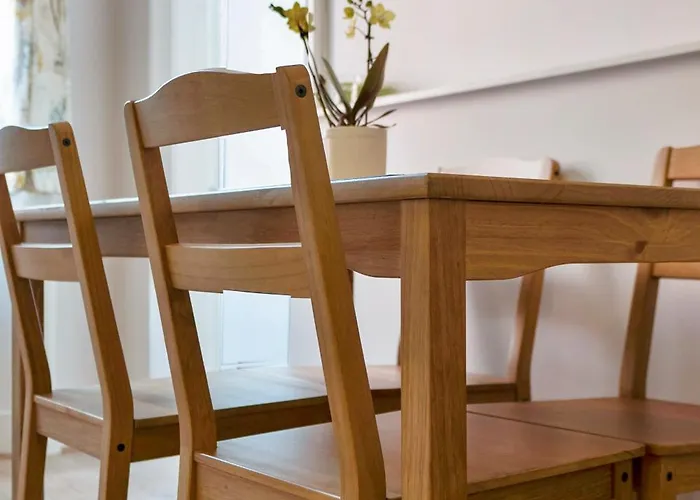 Lovely Haymarket - *