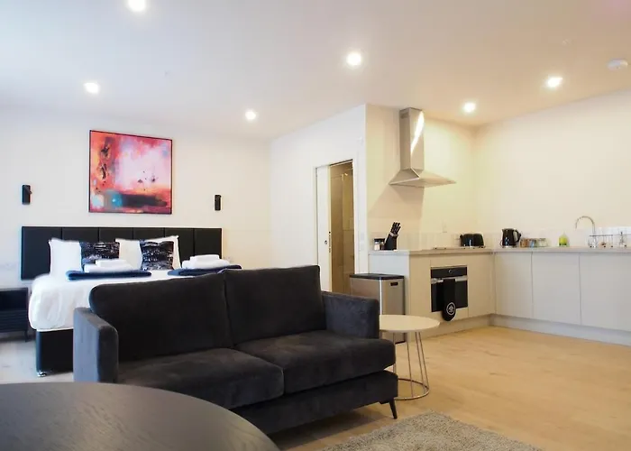 Chic And Classy On Easter Road - Flat 1, Elgin House