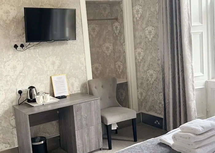 Πανσιόν Alexander