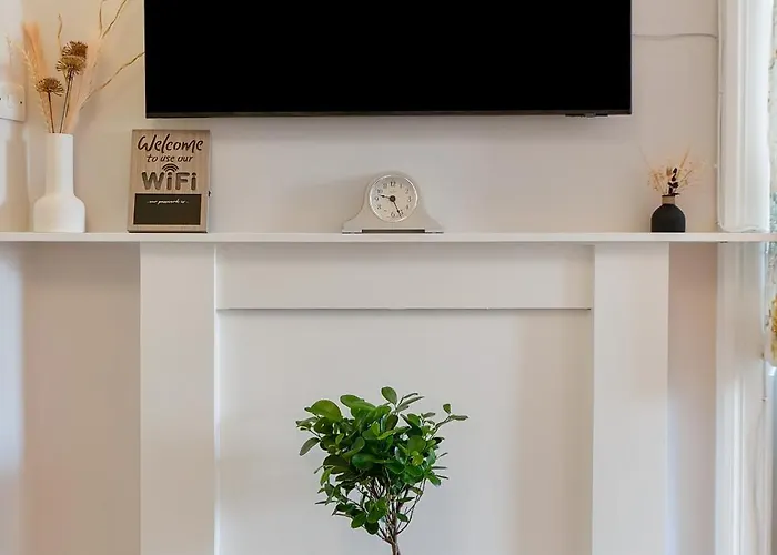 Διαμέρισμα Lovely Haymarket - *