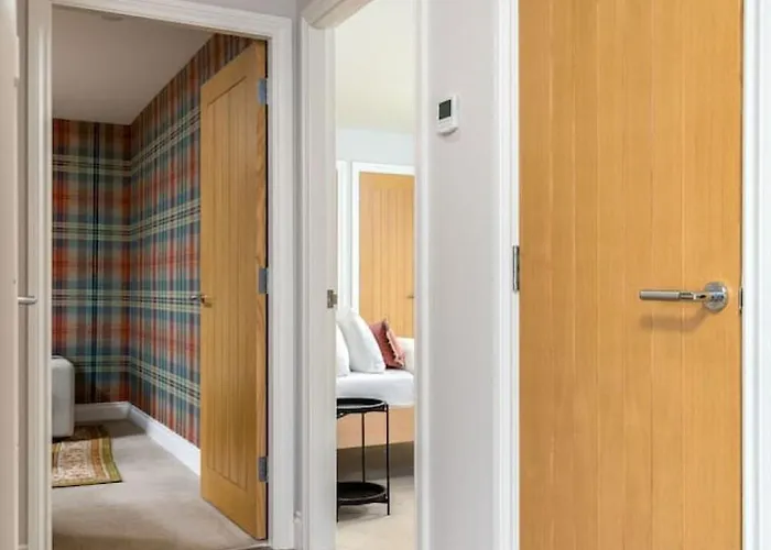 Brunstane House - 15 Mins To Centre Holiday home *
