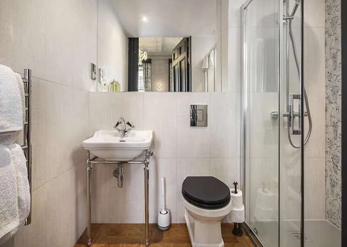 Bonnie - Smart Boutique - Haymarket