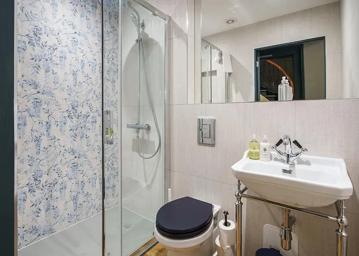 Bonnie - Smart Boutique - Haymarket Hotel