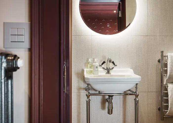 Bonnie - Smart Boutique - Haymarket