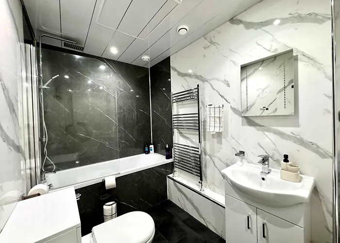 Appartement Georgian Luxury - Fast Broadband Wifi - Parking Available