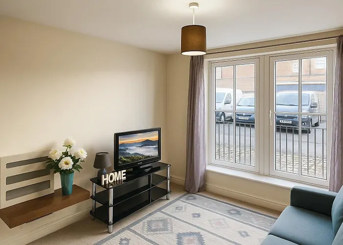 Comfy 2br Flat - Free Parking - Near Centre Daire *