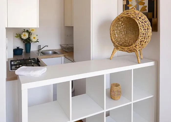 Comfy 2br Flat - Near Centre - Great Value & Free Parking إدنبرة