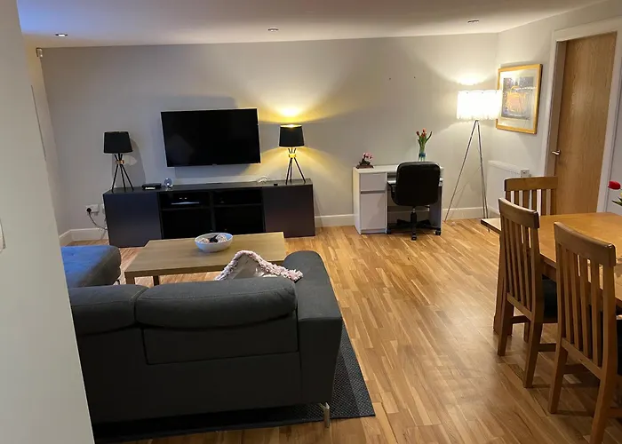 דירה Beautiful Church Conversion, *