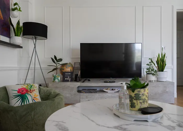 Centre House - 5 Bedrooms - Sleeps 9 - Parking Édimbourg