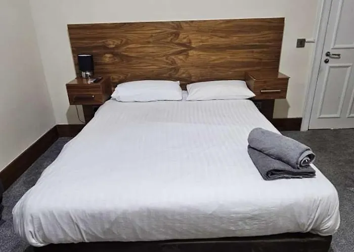 Luxury Double With Private En-suite 에든버러