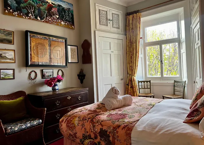 With Parking, Original Art And Antiques شقة إدنبرة