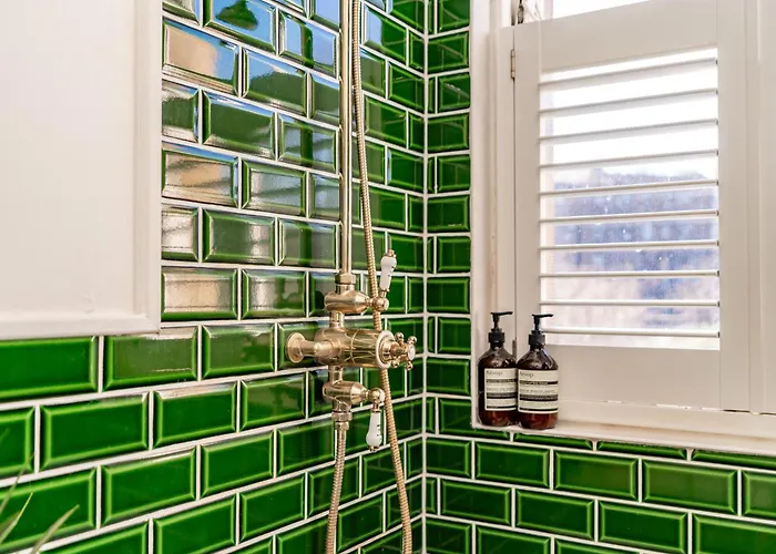 Apartment Stunning Flat, New Town, - Perfect Location