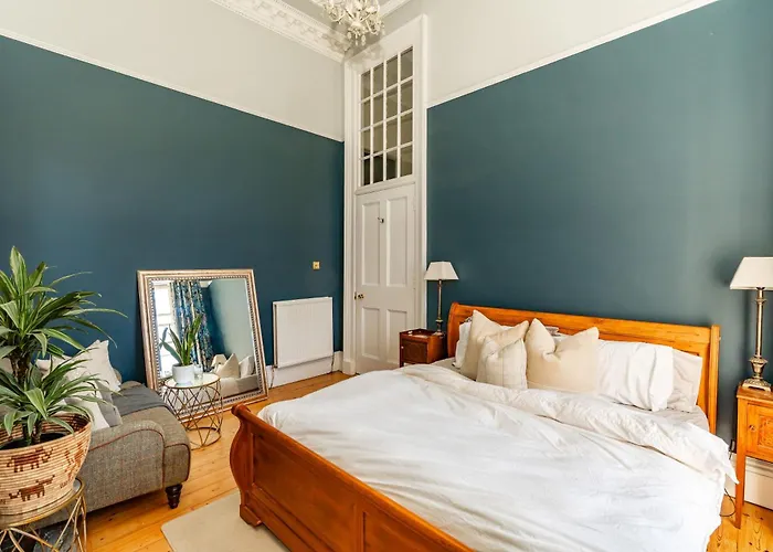 Stunning Flat, New Town, - Perfect Location * Edinburgh