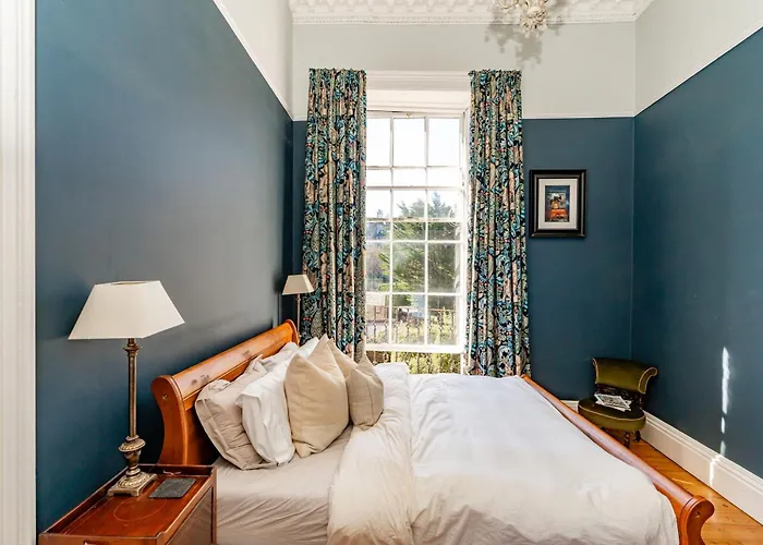 Stunning Flat, New Town, - Perfect Location Apartment Edinburgh
