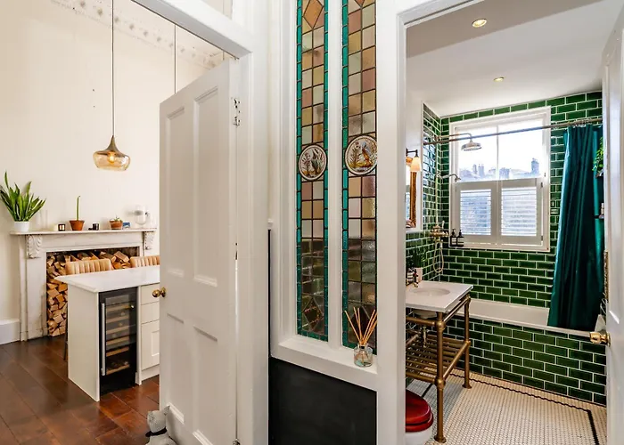 아파트 Stunning Flat, New Town, - Perfect Location *