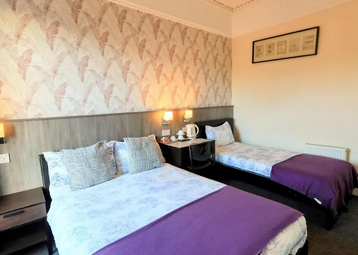 Bed & Breakfast Edinburgh Holiday Guest House