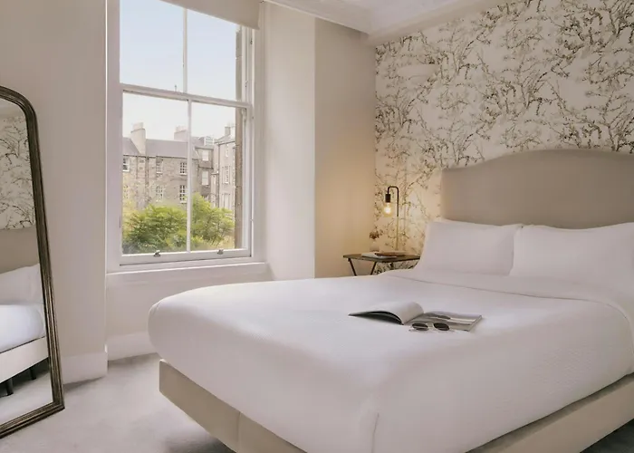 Thistle Royal Garden Aparthotel Edimburgo