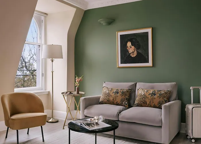 Thistle Royal Garden