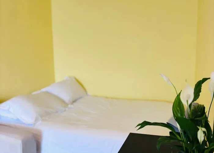 Entire Flat In Edinburgh, Center Apartment