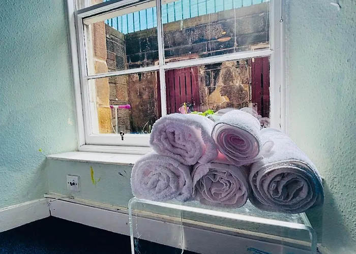 Entire Flat In Edinburgh, Center