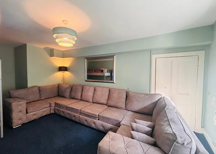 Entire Flat In Edinburgh, Center דירה