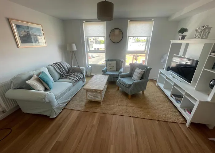 Haven In New Town-2 Bedrooms, 2 Bathrooms Апартаменты