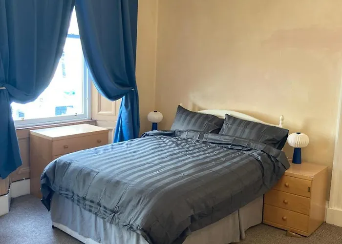 Gilmore Flat (adults Only) * Edynburg