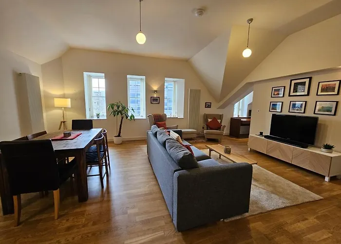 Quartermile Cosy Nest *