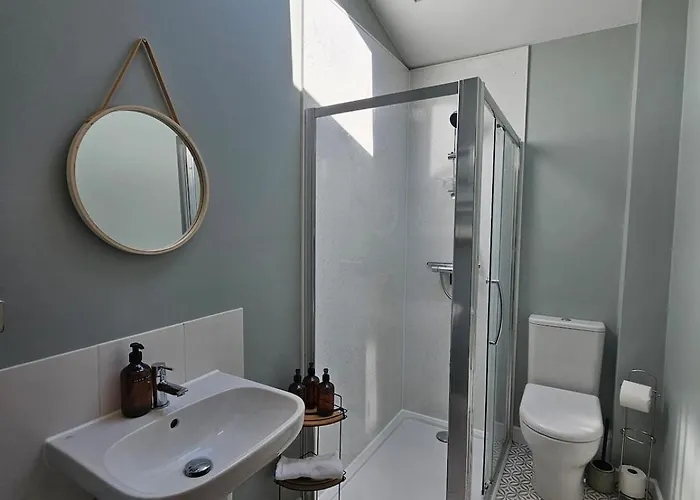 The Robin House In Ravelston *