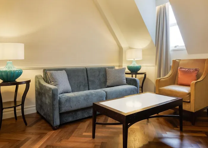 Hotel The Caledonian Edinburgh, Curio Collection By Hilton Edinburgh