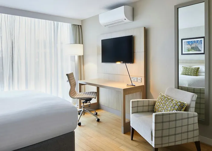 By Marriott 4*