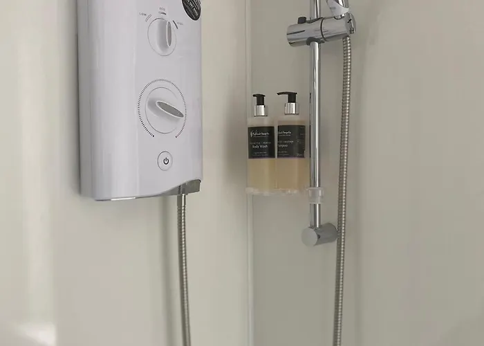 1 Bed Flat Near Castle * אדינבורו