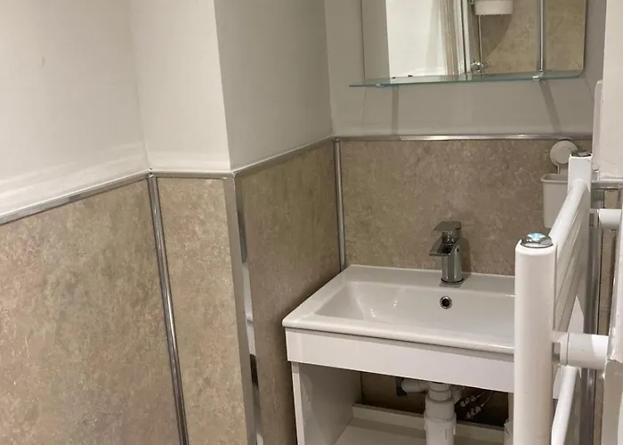 Gilmore Flat (adults Only)