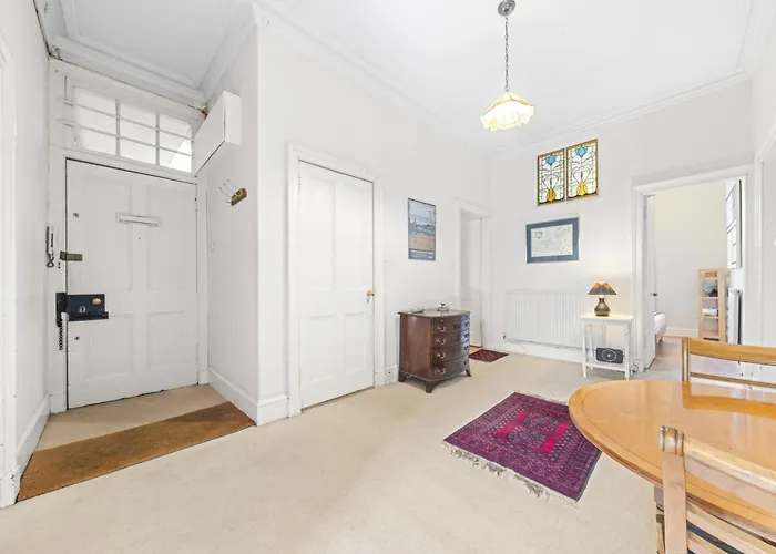 Hope Park 3 Bedroom - דירה אדינבורו