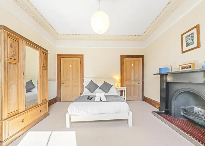 דירה Hope Park 3 Bedroom -