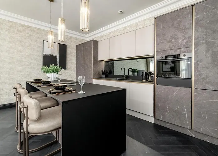 Luxury Old Town With Private Jacuzzi Daire *