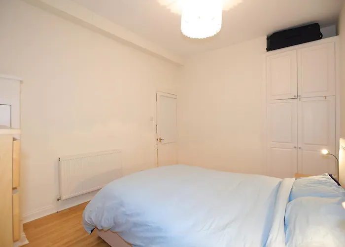 شقة Homely 2bd Flat Heart Of *