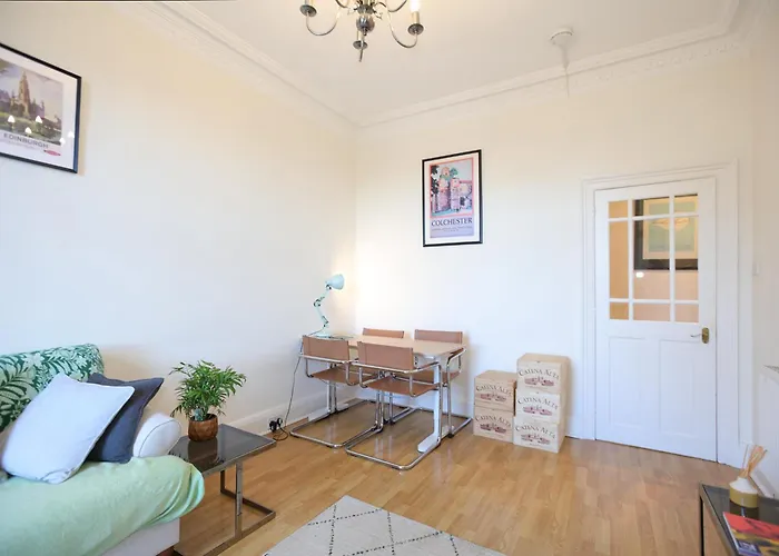 Homely 2bd Flat Heart Of *