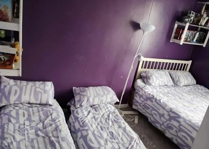 Δωμάτια σε οικογενειακή κατοικία Silverknowes