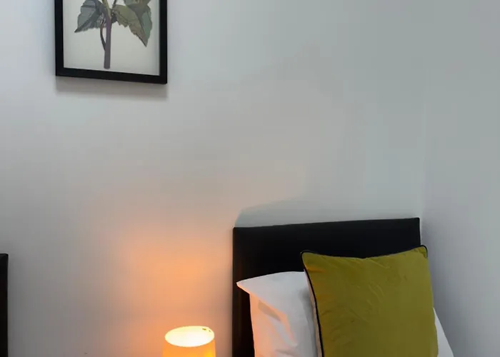 Squarezzz - Group Ξενοδοχείο με διαμερίσματα *