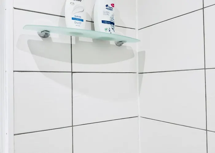 Peaceful Centre Retreat At Great Location And Easy Access Edinburgh