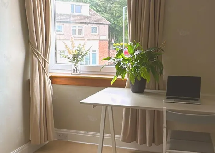 Heart Of Edinburgh- Near Portobello