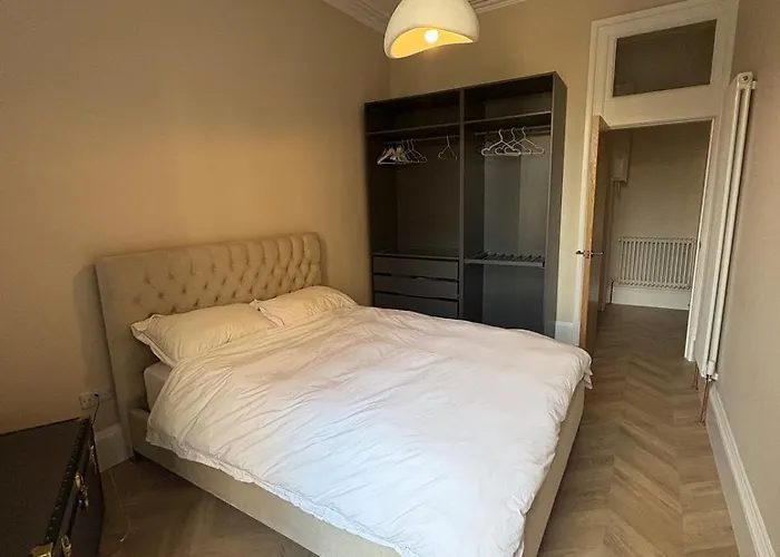 Spacious 2 Bed - Perfect Location 公寓 爱丁堡