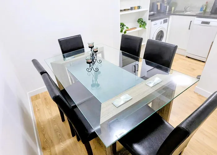 בית נופש Rainforestlodge אדינבורו