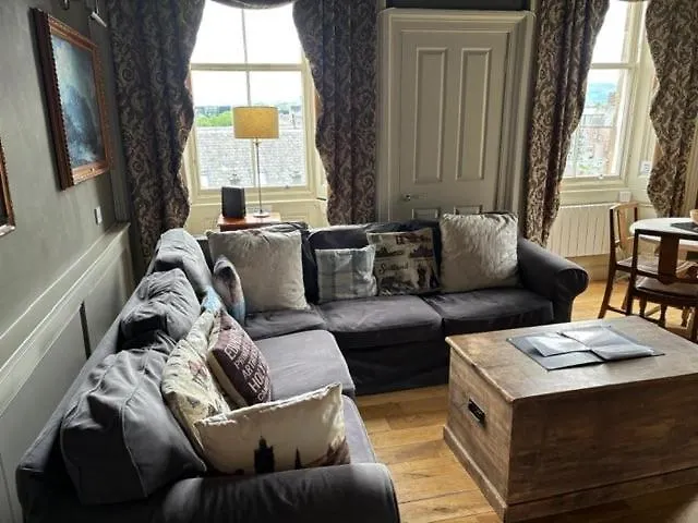 The Castle Esplanade Διαμέρισμα